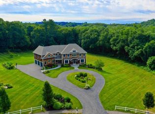 6 Metcalf Ln, Southborough, MA 01772