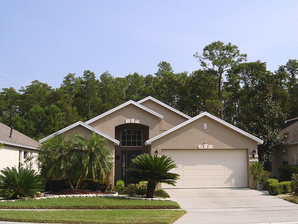 Beautiful home on Conservation
