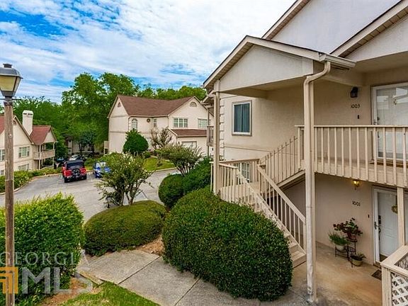 4th image of 1005 Bridge Ln SE Unit 1005
