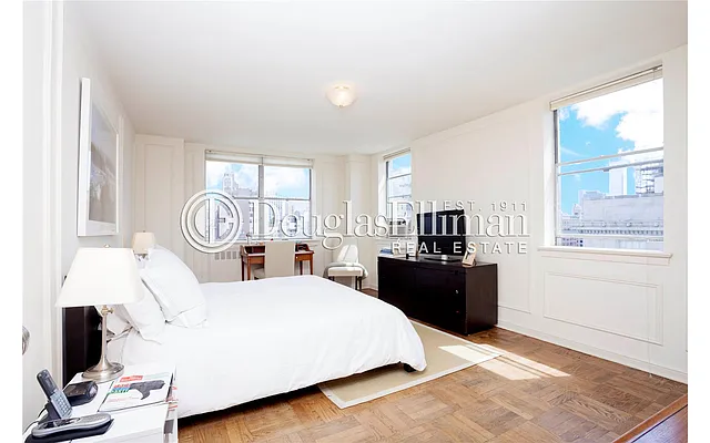 Rented by Douglas Elliman | media 9