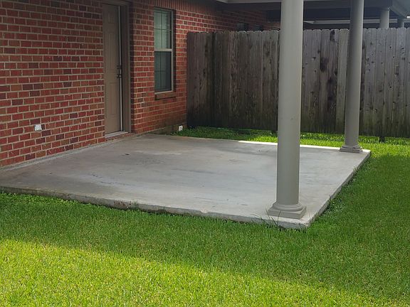 5th image of 612 Sulphur Ave