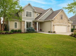 N43W22755 Victoria St, Pewaukee, WI 53072