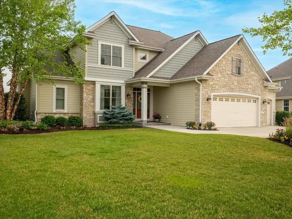N43W22755 Victoria STREET, Pewaukee, WI 53072