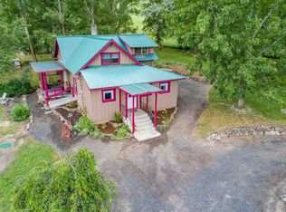 18411 N South Bank Rd, Nine Mile Falls, WA 99026