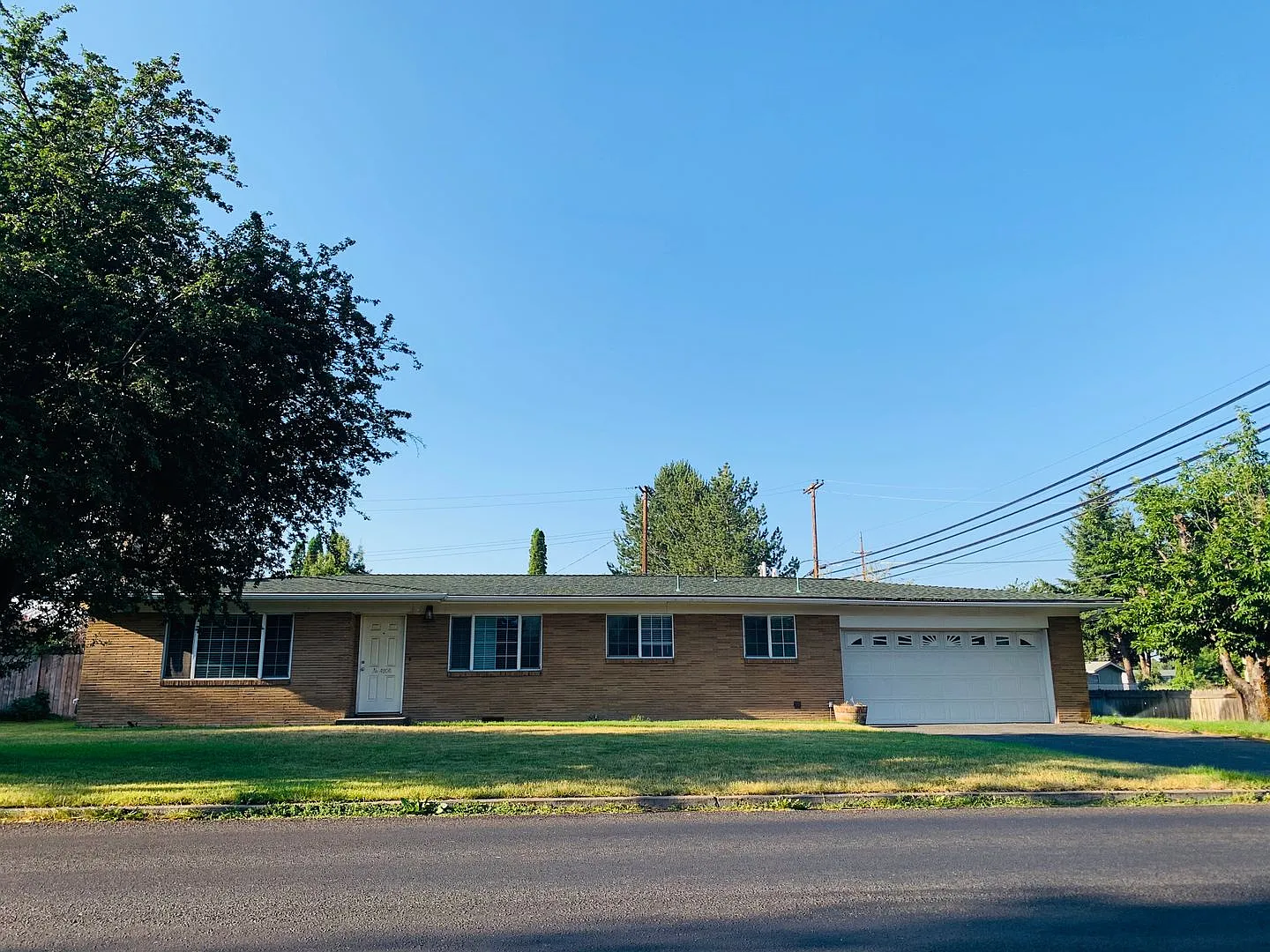 3 Bedroom, 2 bath house — Photo 1