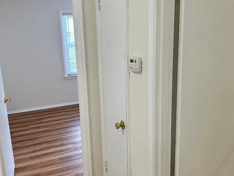 1148 Ashford Dr — Photo 49