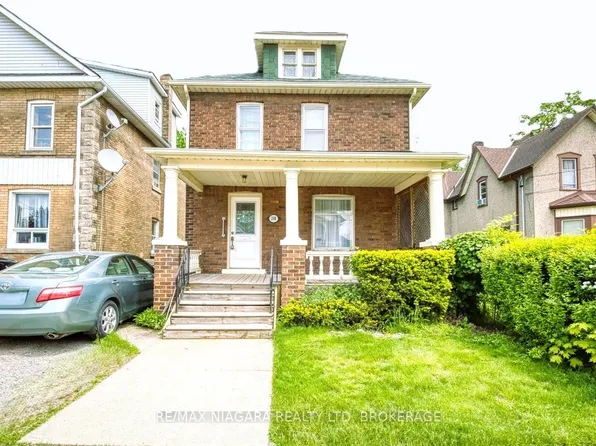 208 Hellems Ave, Welland, ON L3B 3B7