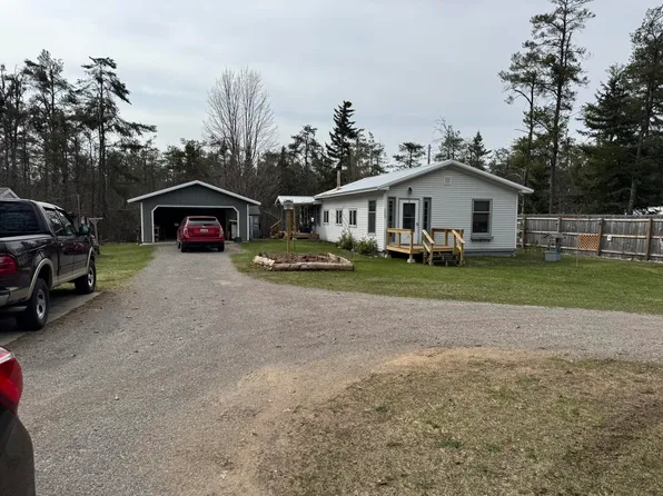 5049 Town Line Rd, Lewiston, MI 49756