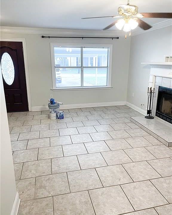 1st image of 3613 Claire Ave