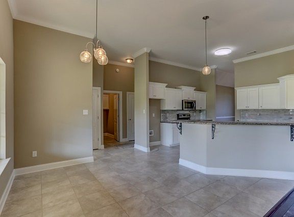 5th image of 3589 Tanya Way