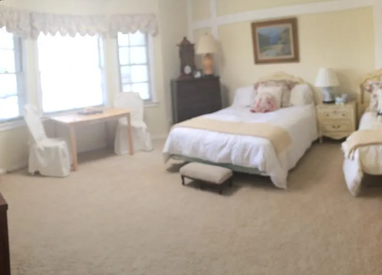 25900 Rio Vista Dr #A — Photo 3