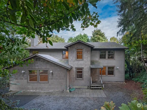 19034 53rd Avenue NE, Lake Forest Park, WA 98155