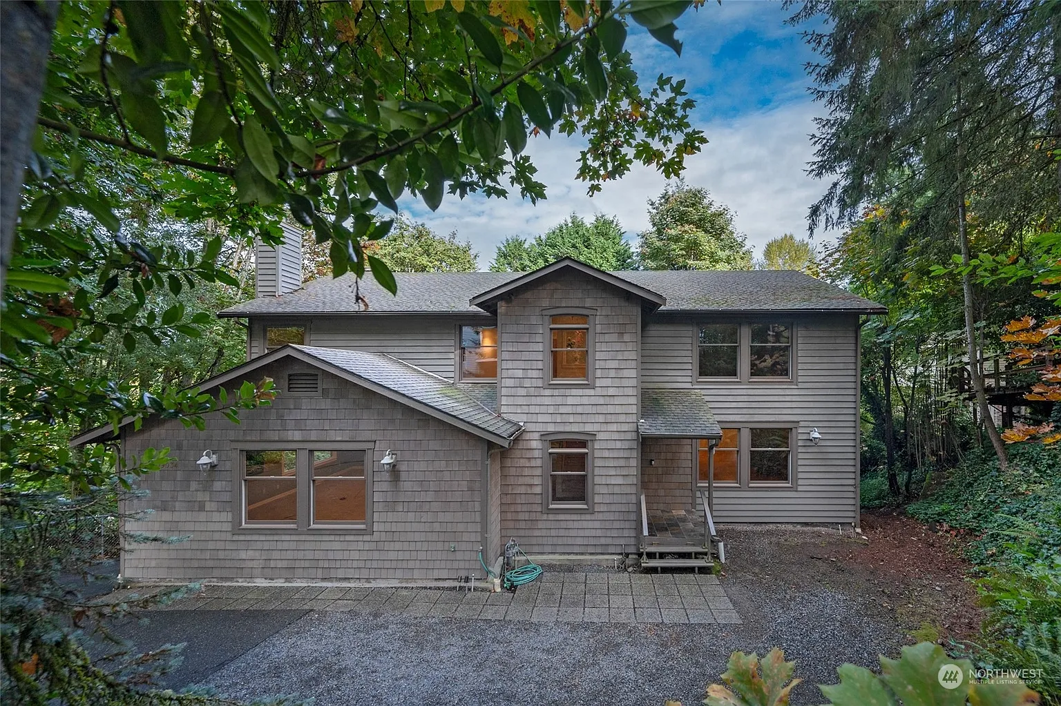 19034 53rd Avenue NE photo 1