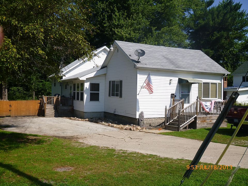 1st image of 712 W Belle Ave