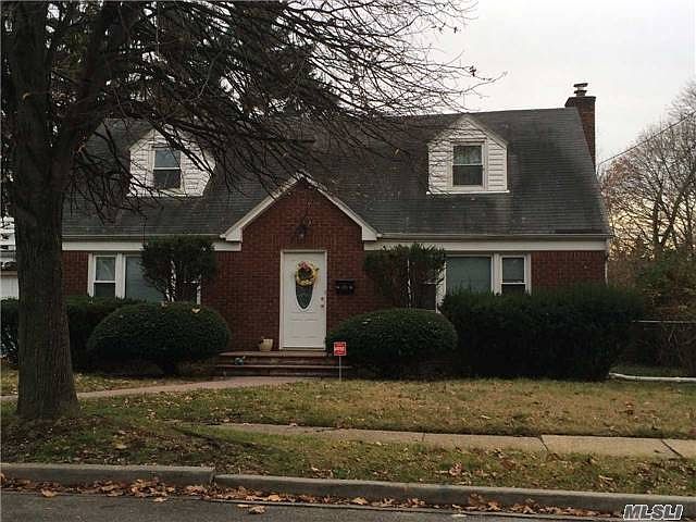 1st image of 26 Sterling Pl