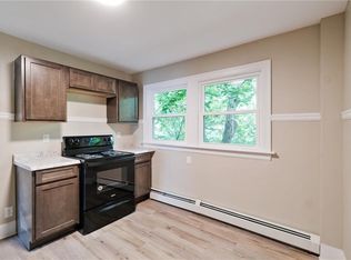 58 Harrison Ave APT 2R, Woonsocket, RI 02895