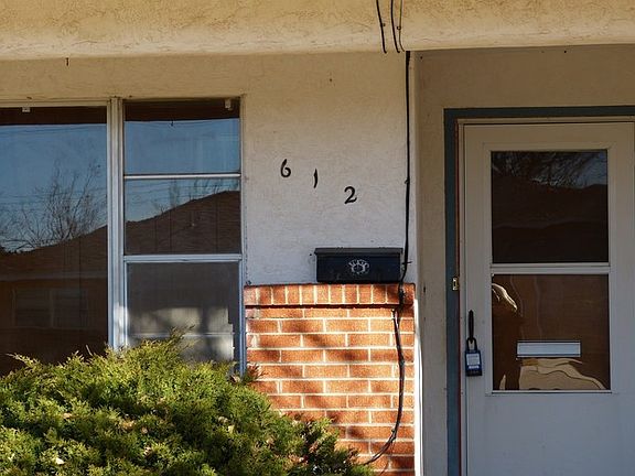 2nd image of 612 W Christopher Dr