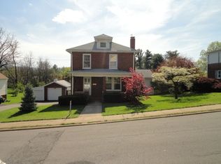 343 Academy St, Salem, VA 24153