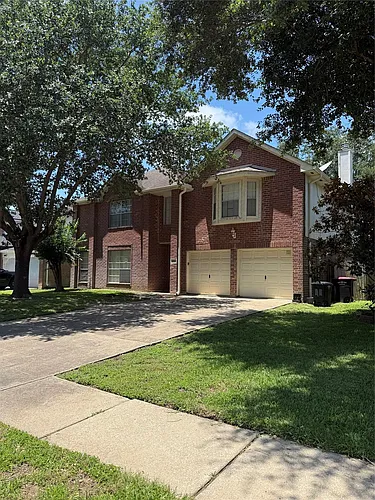 23126 Waterlake Dr Photo 1