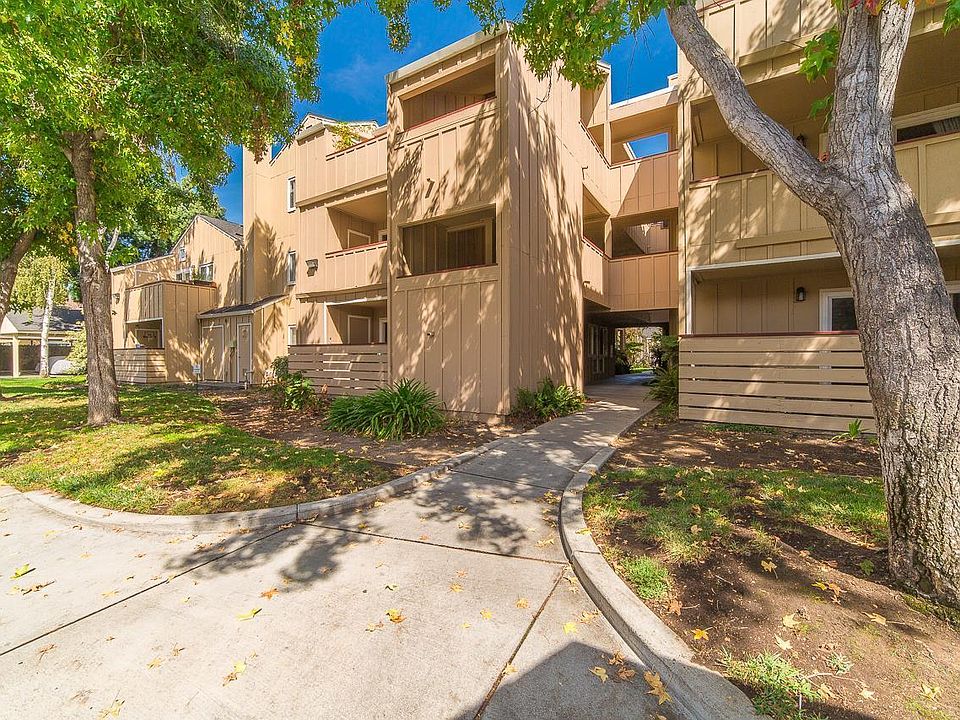 1st image of 155 Monte Verano Ct