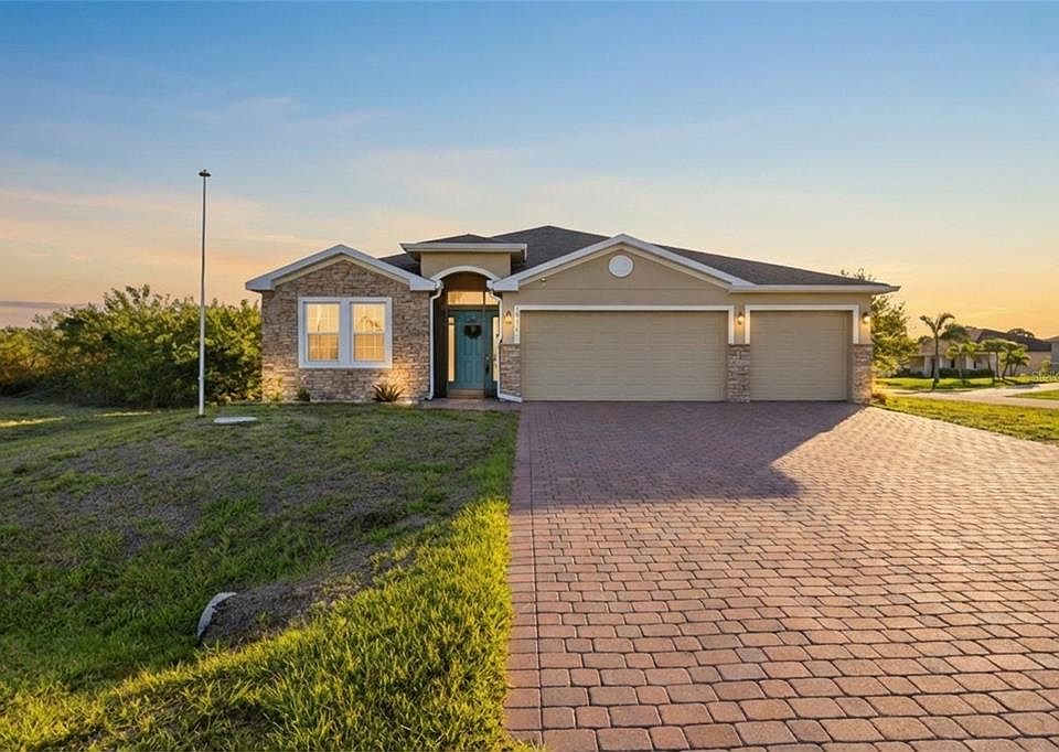 1st image of 14879 Wichita Rd