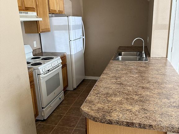 4th image of 1337 Foxwood Pl