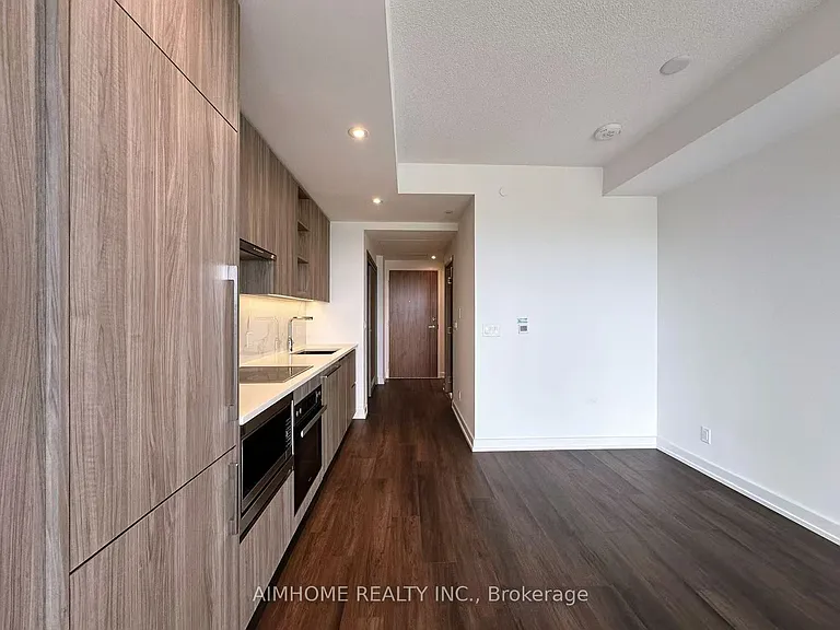 27 McMahon Dr #1705 — Photo 10