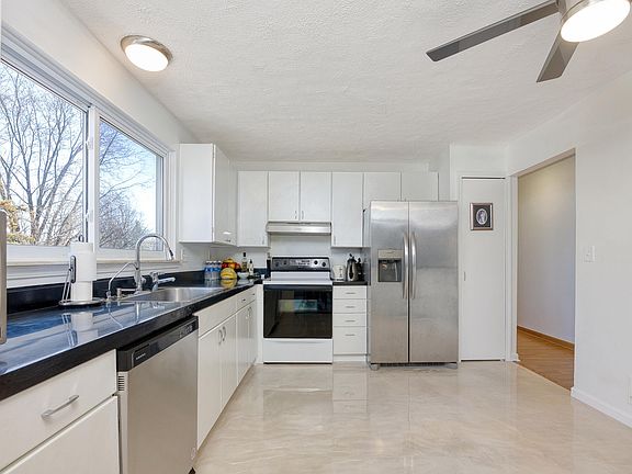 5th image of 5836 Kings Arms Ct