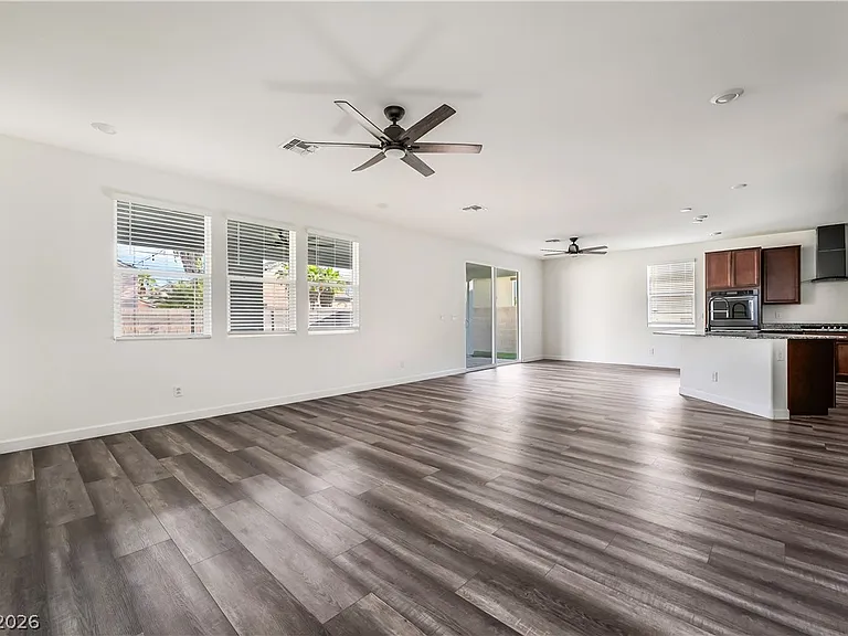7547 Mojave Wind Ave — Photo 4