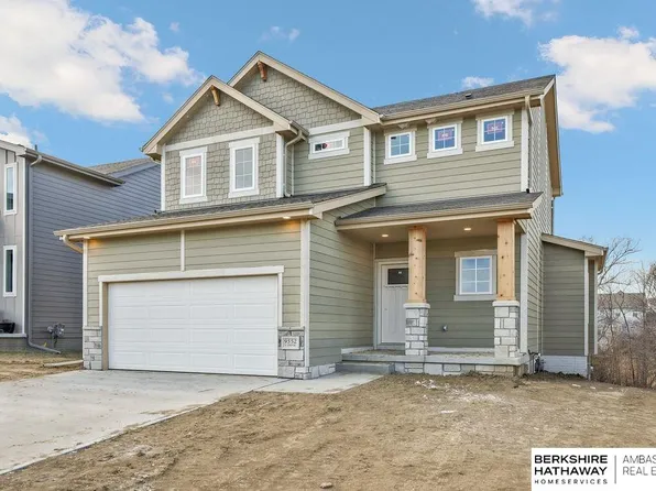9552 S 181st St, Omaha, NE 68136
