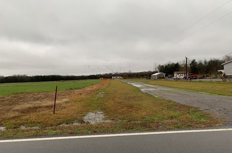 2nd image of 319 Coopertown Rd