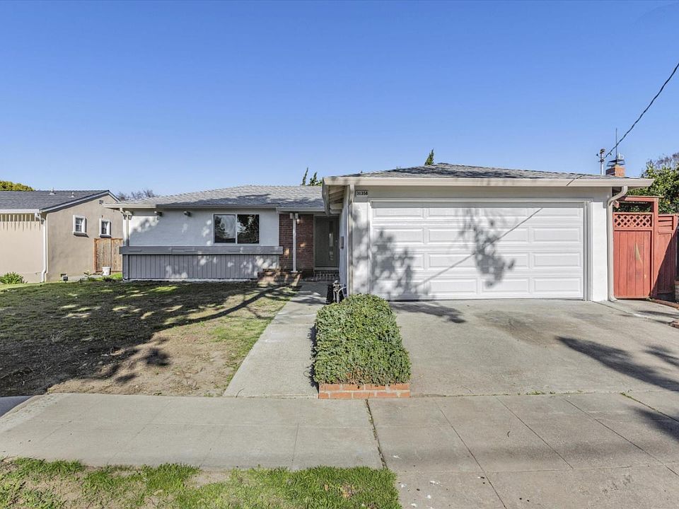 1st image of 31356 Birkdale Way