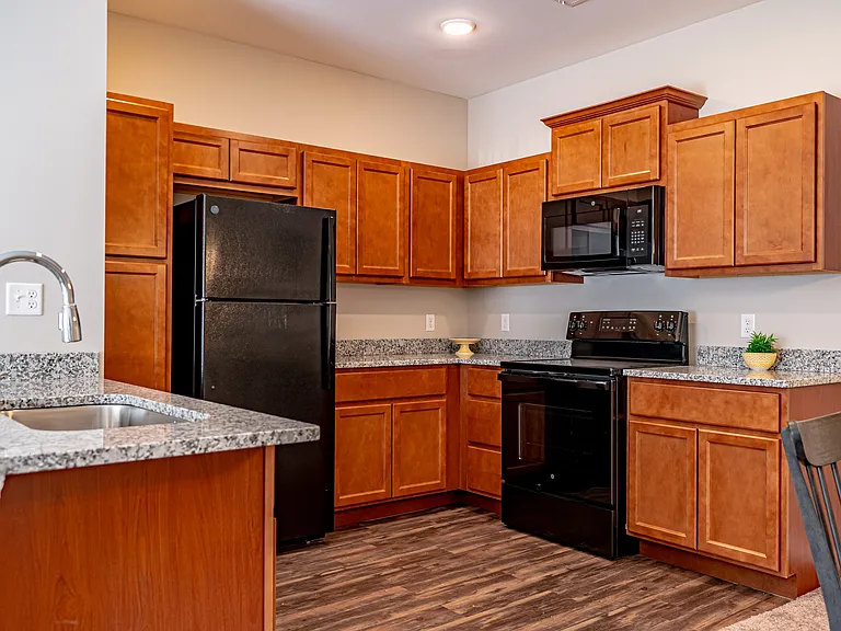 Saddlebred Park Apartments — Photo 11