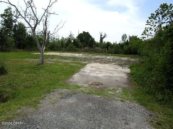 2nd image of 3116 Ten Acre Rd