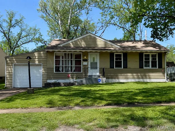 6857 Frostview Ln, Saint Louis, MO 63134