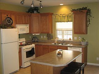 2nd image of 1623 White Oak Trl