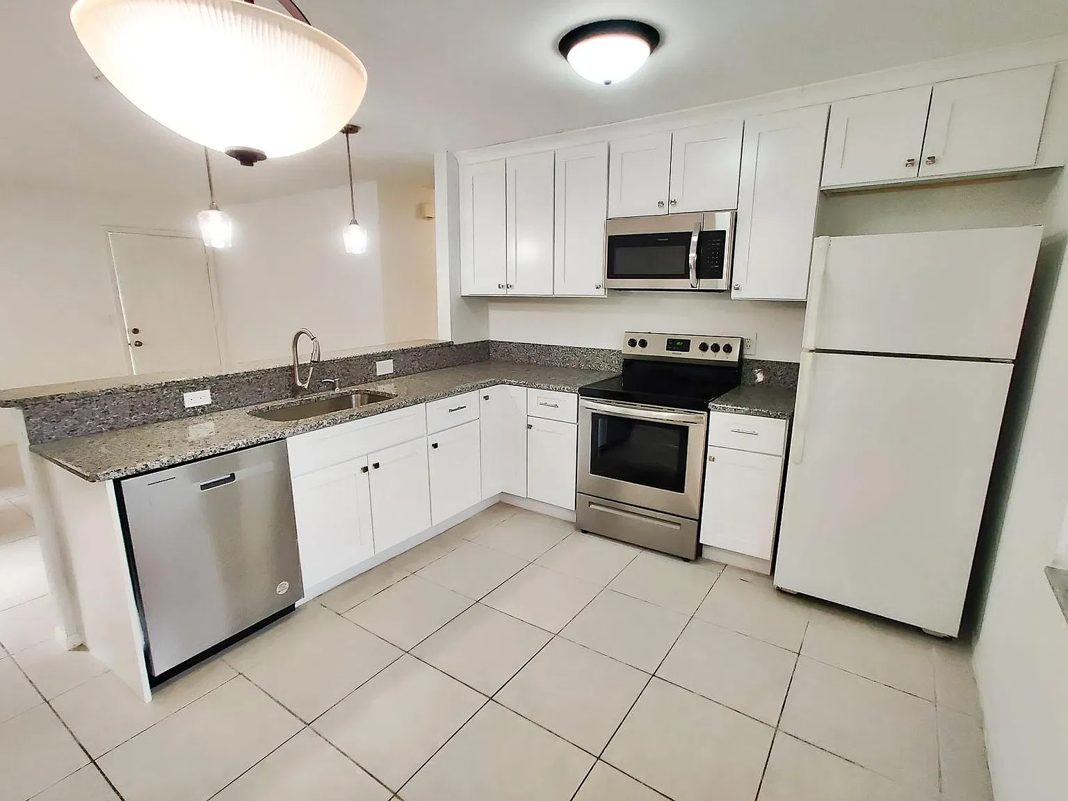 241 S 4th St — Photo 3
