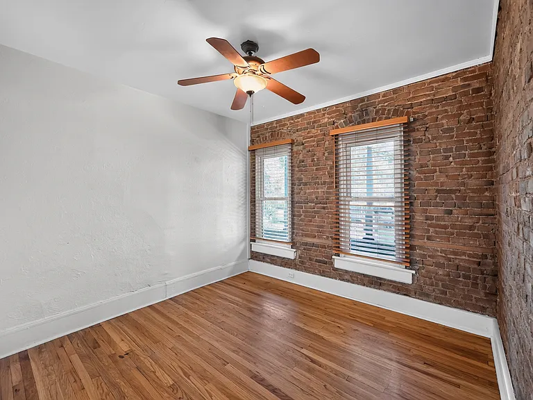 2136 N Lafayette St #2136 — Photo 9