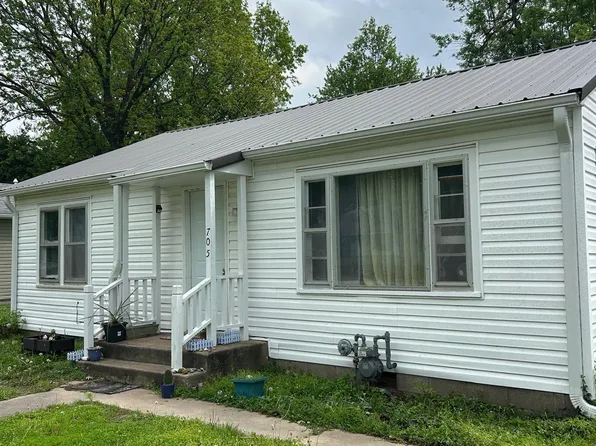 705 E 17th Street, Lamar, MO 64759