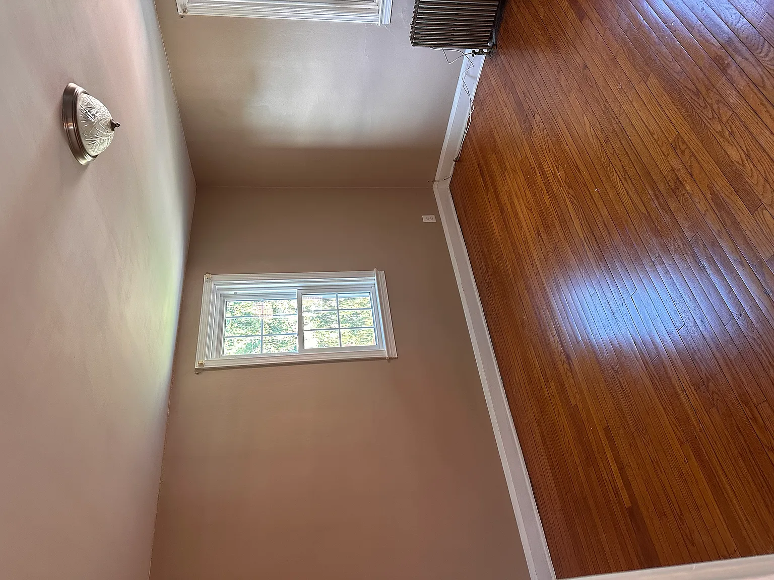 3034 Pinewood Ave — Photo 4