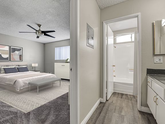 4th image of 44045 15th St W #4544615