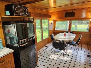 613 Lennon Rd, Carroll, NH 03598