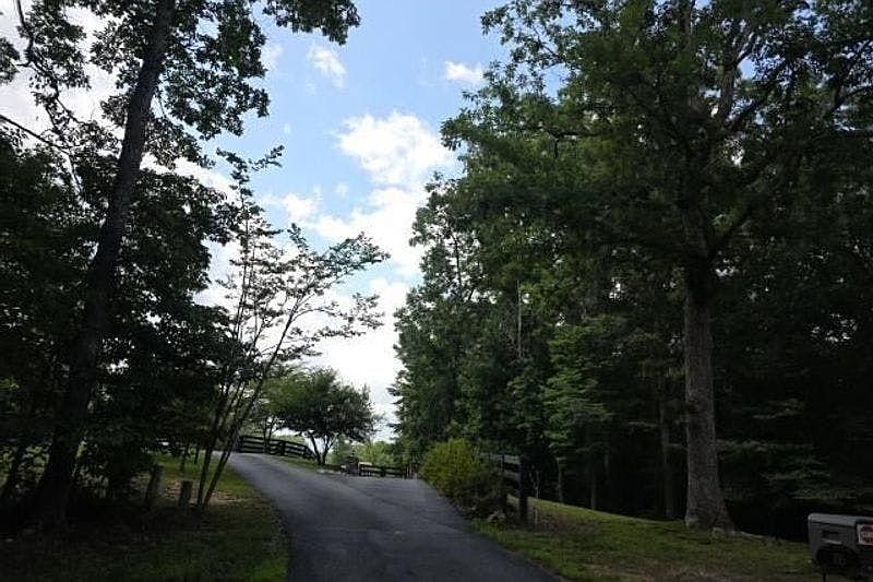 2nd image of 84 Ratcliff Dr