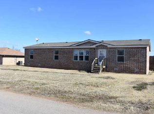 615 N Vernon Ave, Hinton, OK 73047