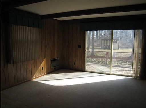 2nd image of 502 Widener Ln