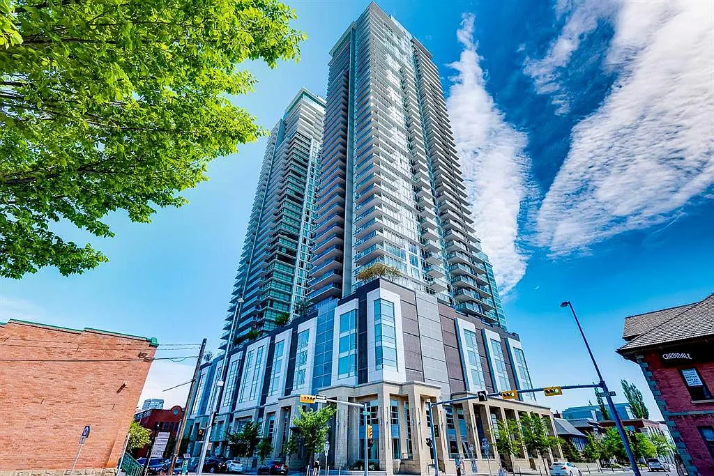 1 bed, 1.0 bath, 500 sqft, $2,300 — Photo 2