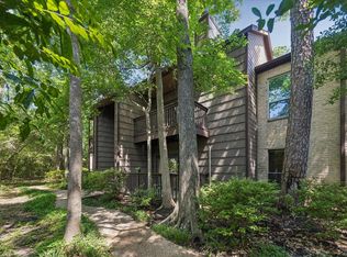 11711 Memorial Dr APT 540, Houston, TX 77024