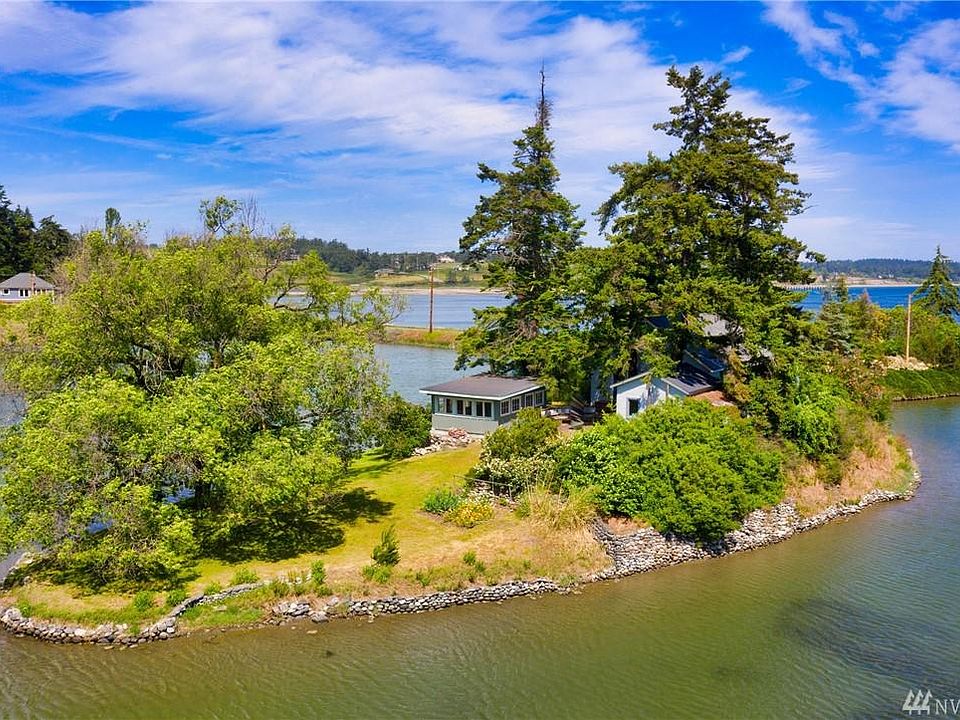 1st image of 2185 Madrona Way