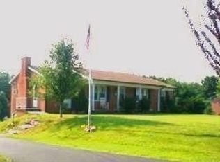 1120 Mt Torrey Rd, Lyndhurst, VA 22952