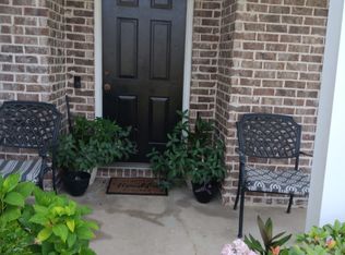 102 Willow Lakes Ct, Savannah, GA 31419